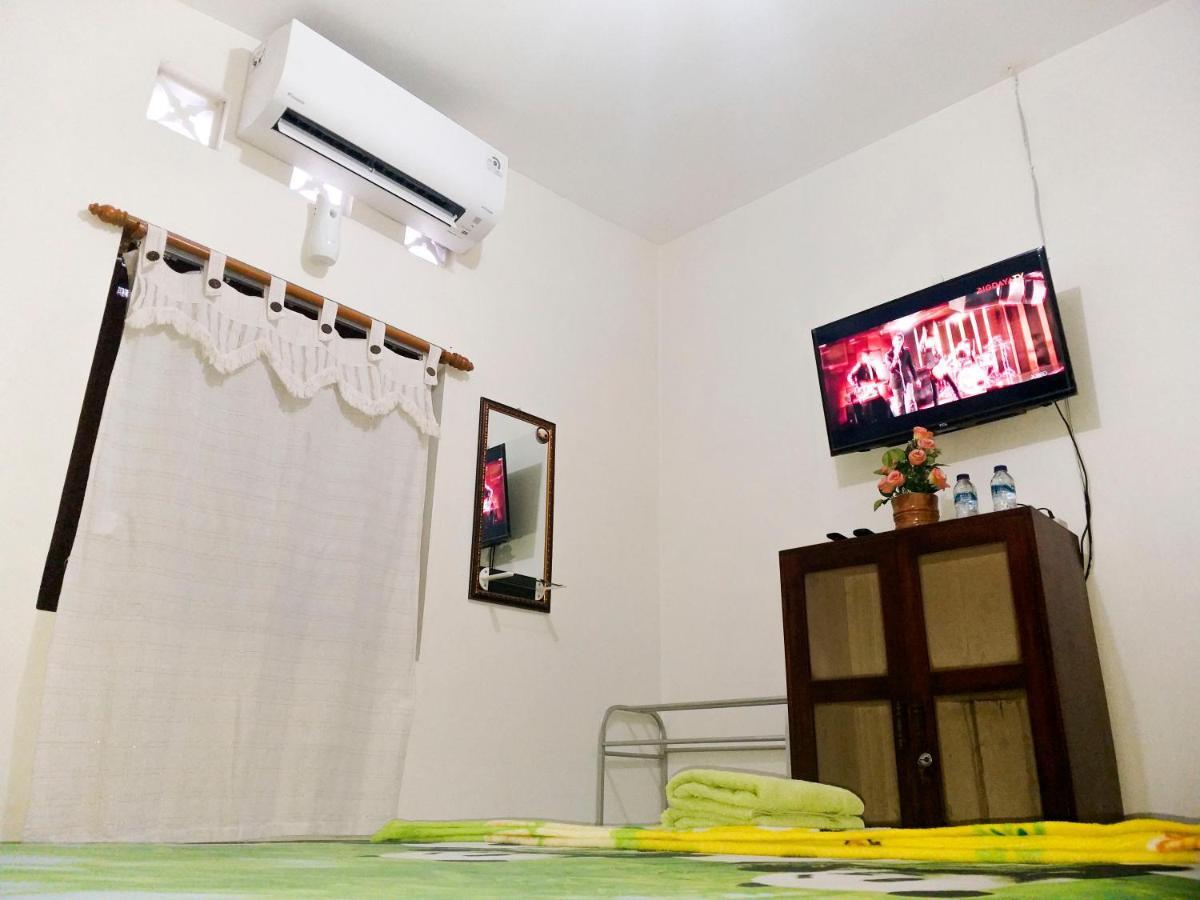 Ngampilan Backpacker Hostel Yogyakarta Ngoại thất bức ảnh
