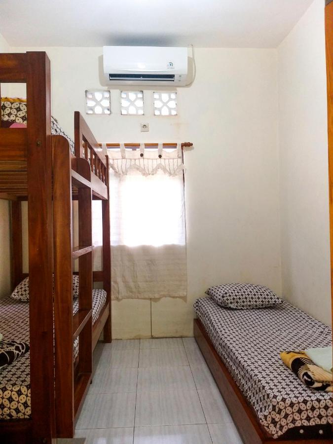 Ngampilan Backpacker Hostel Yogyakarta Ngoại thất bức ảnh