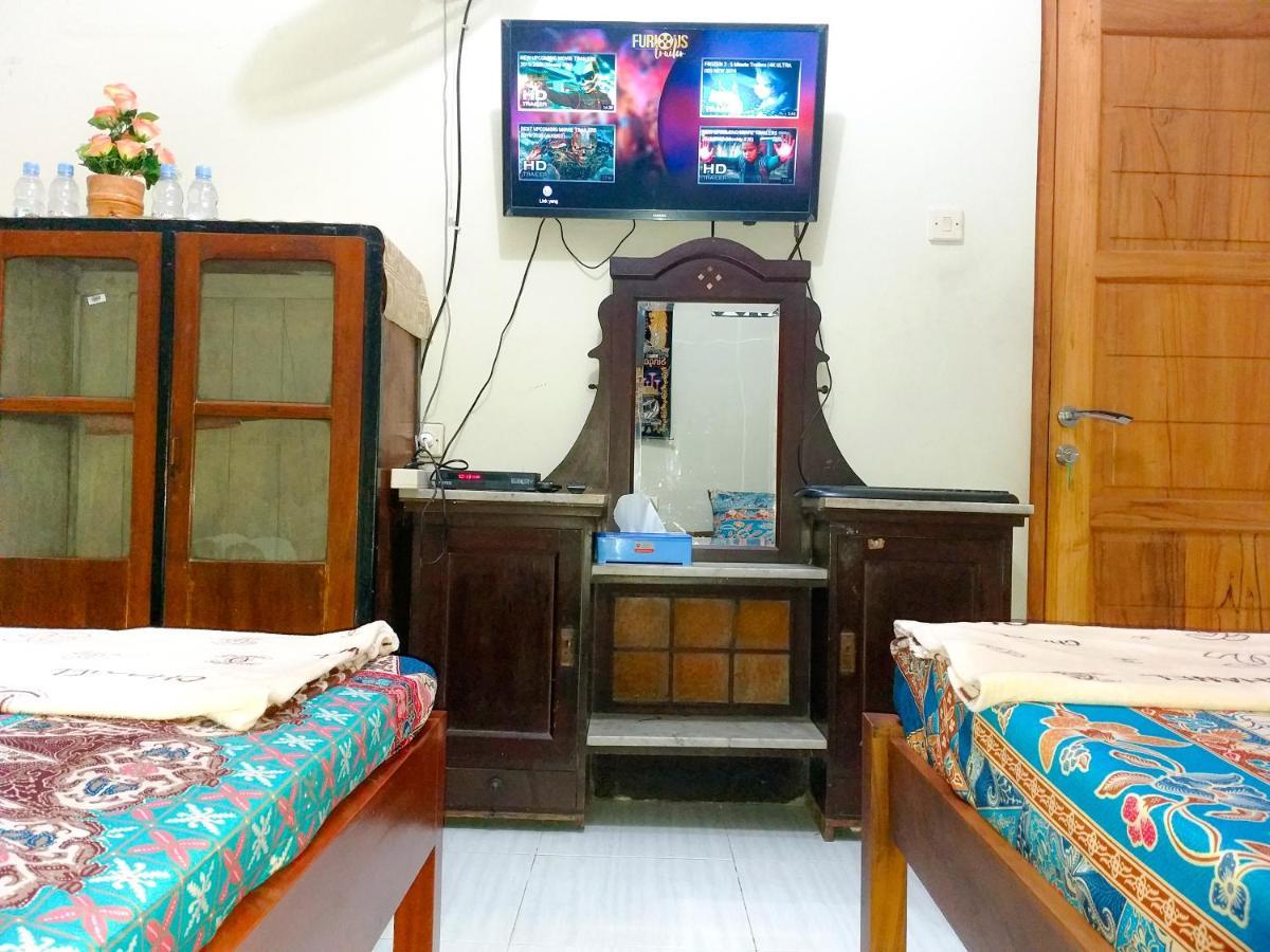 Ngampilan Backpacker Hostel Yogyakarta Ngoại thất bức ảnh