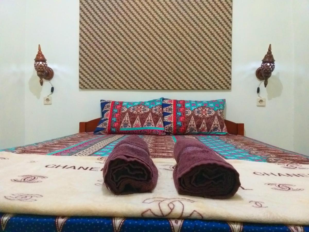 Ngampilan Backpacker Hostel Yogyakarta Ngoại thất bức ảnh