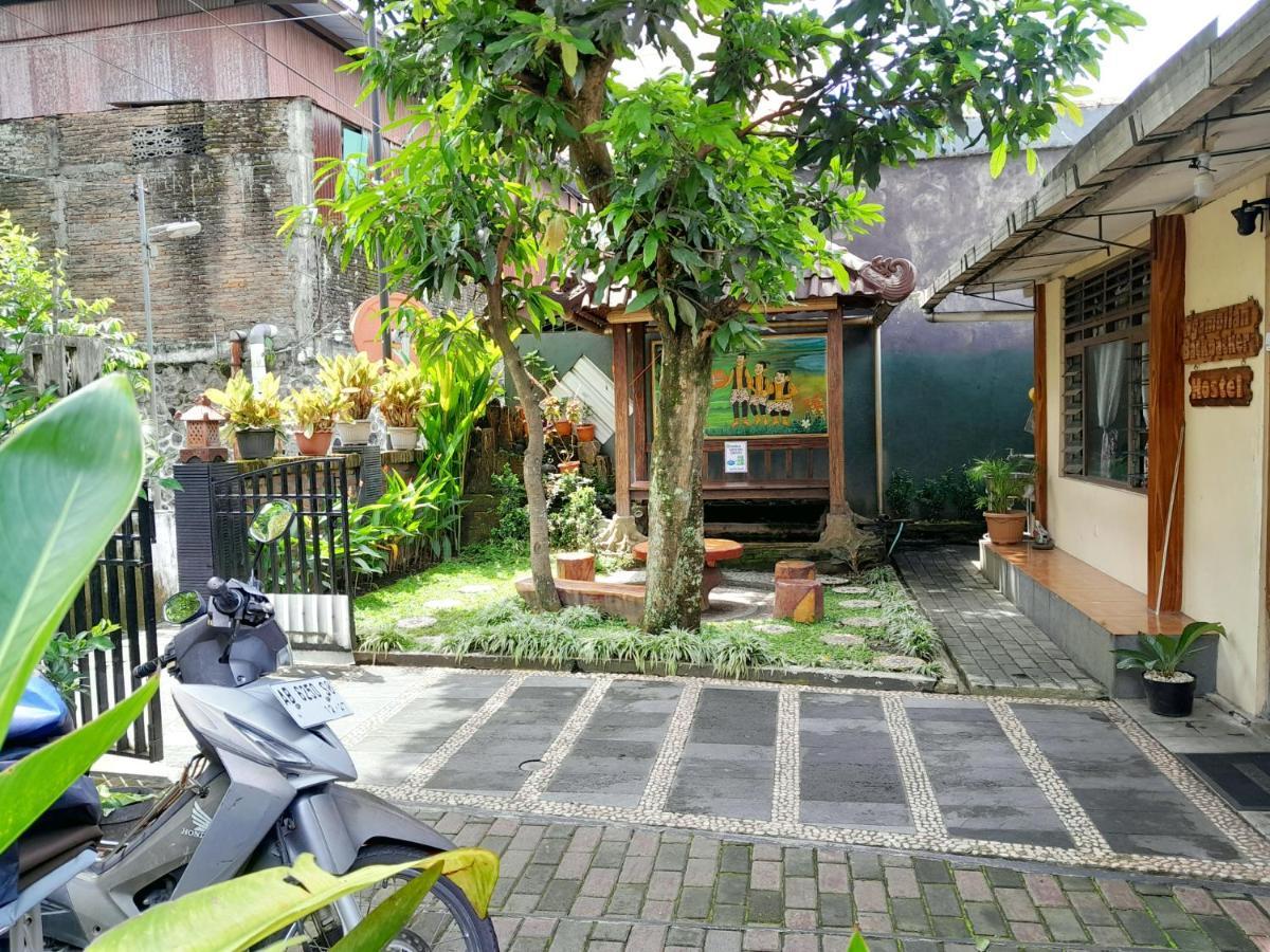 Ngampilan Backpacker Hostel Yogyakarta Ngoại thất bức ảnh