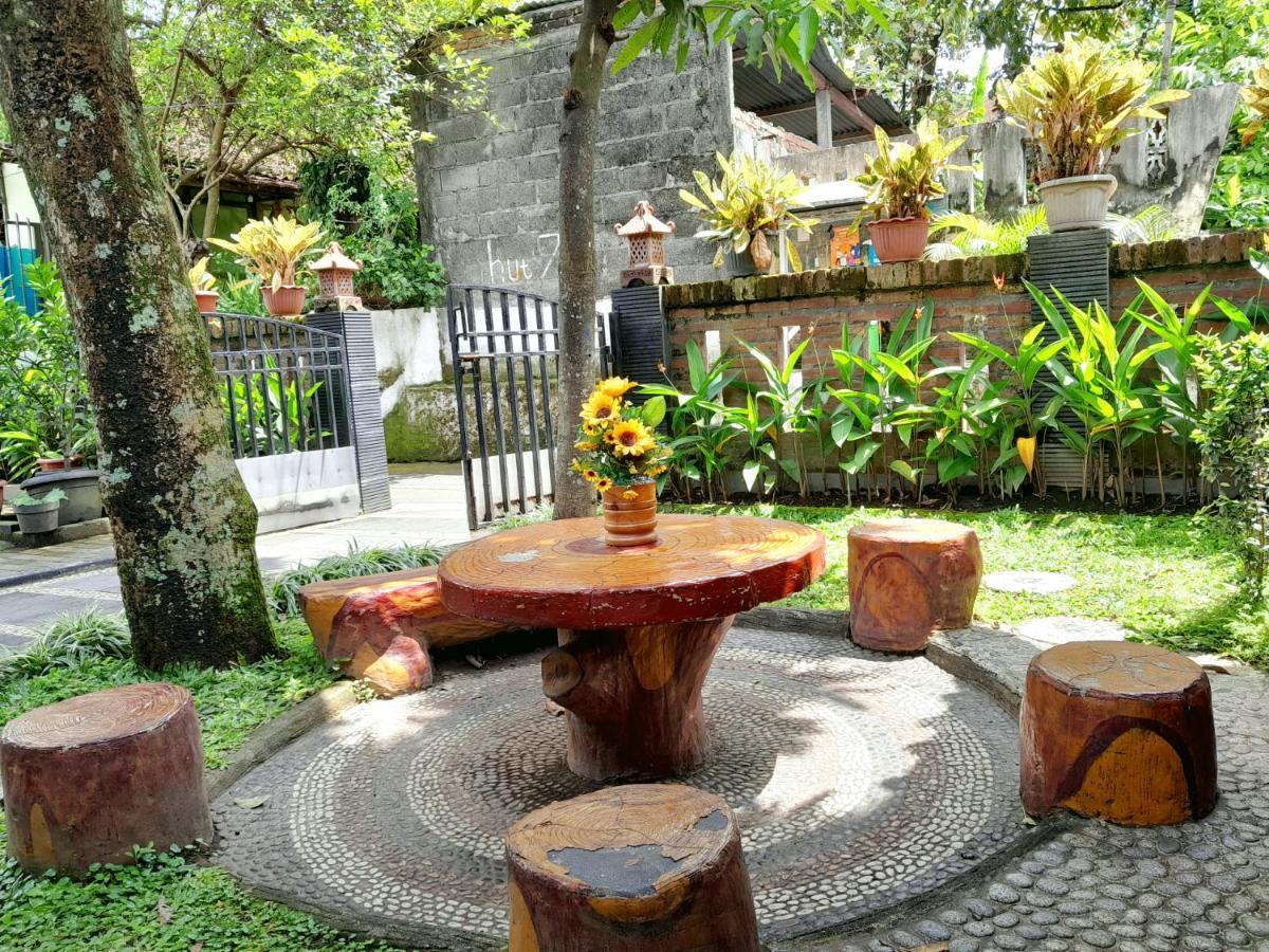 Ngampilan Backpacker Hostel Yogyakarta Ngoại thất bức ảnh